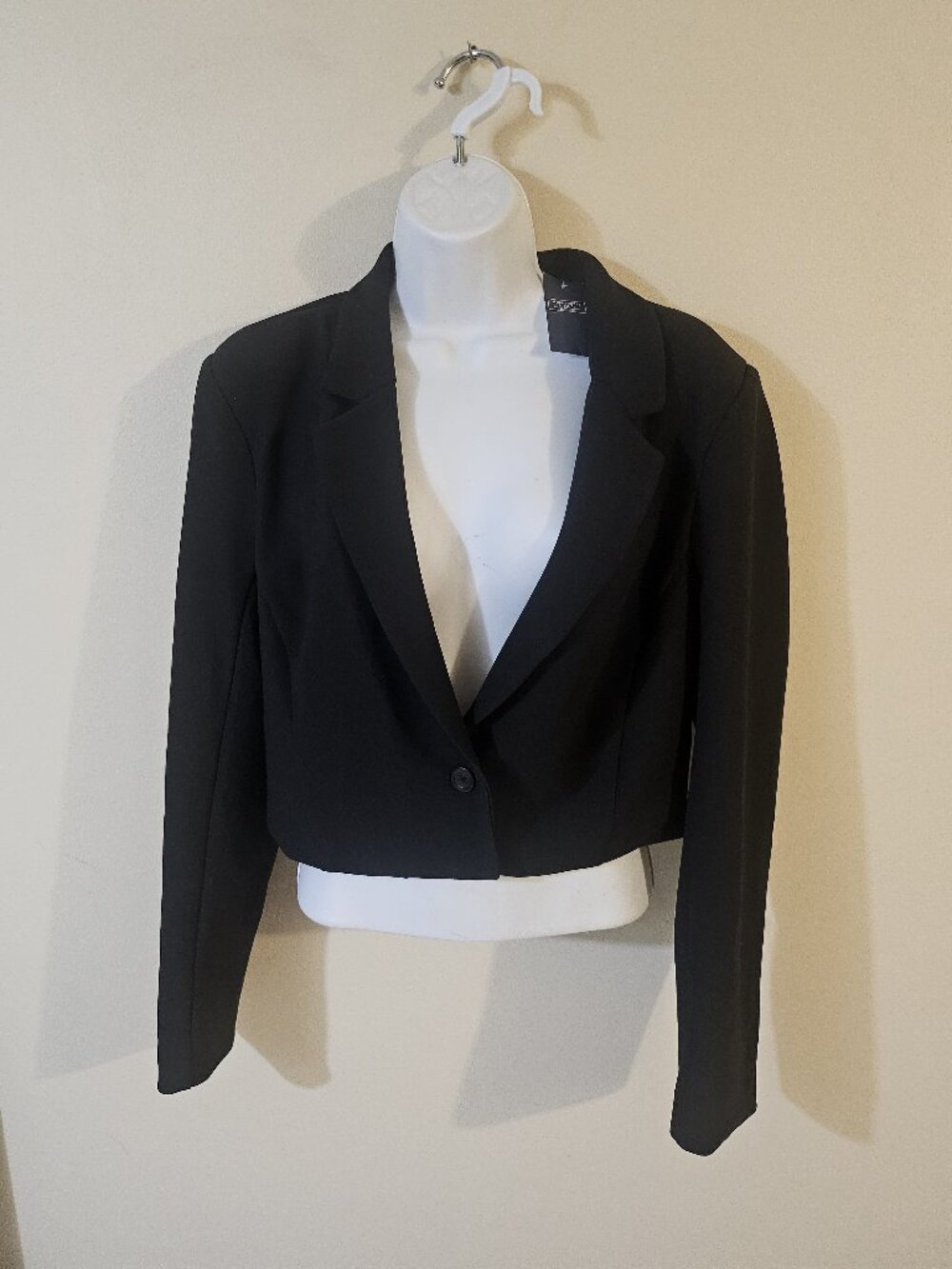 Abercrombie & Fitch Women's Cropped Blazer - Size S